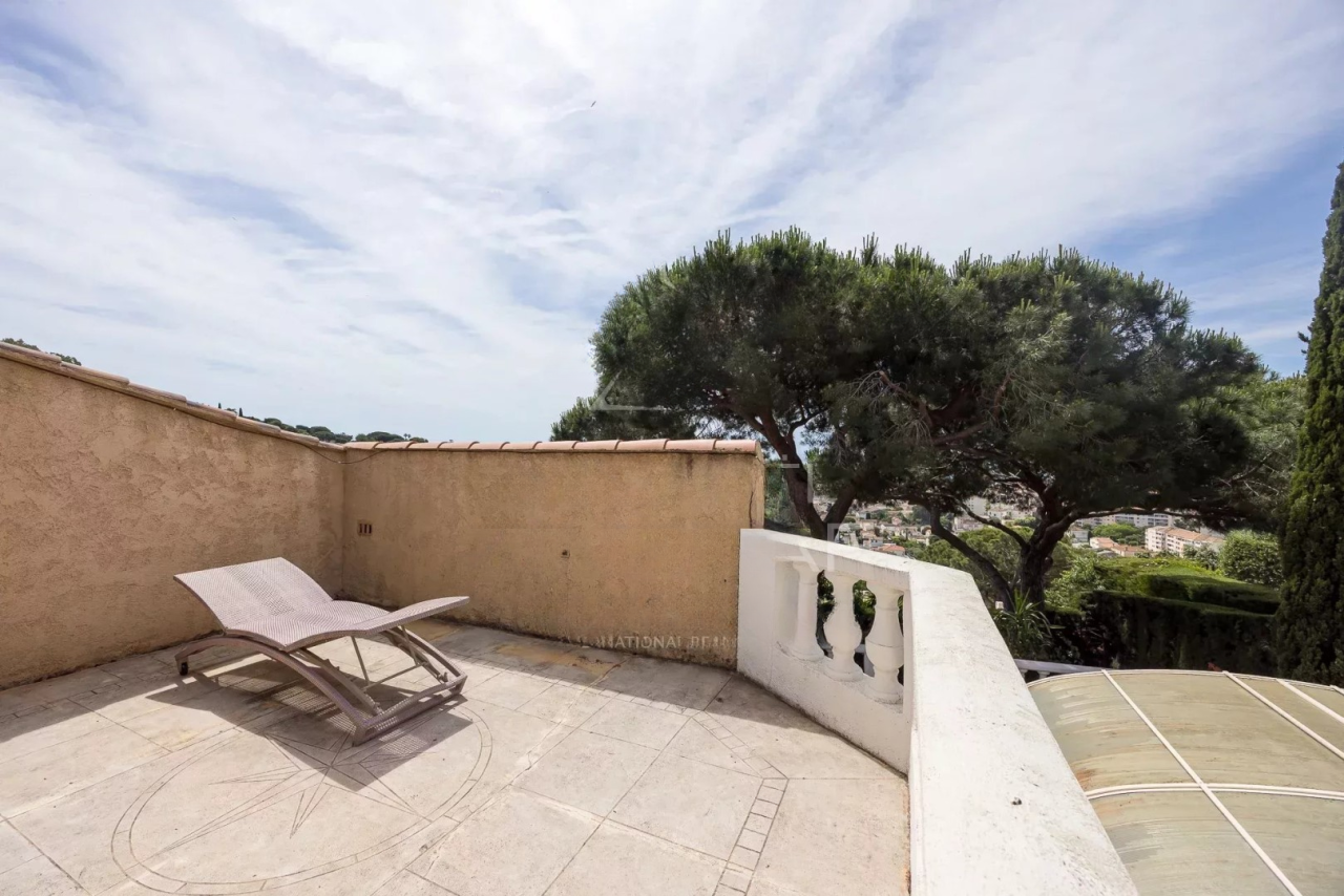 Квартира в Каннах, Франция, 204 м² - фото 8