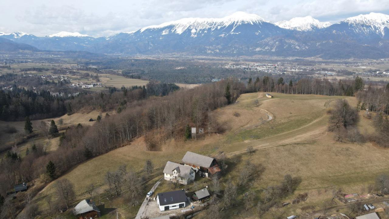 Земля в Брде, Словения, 2 720 м² - фото 8