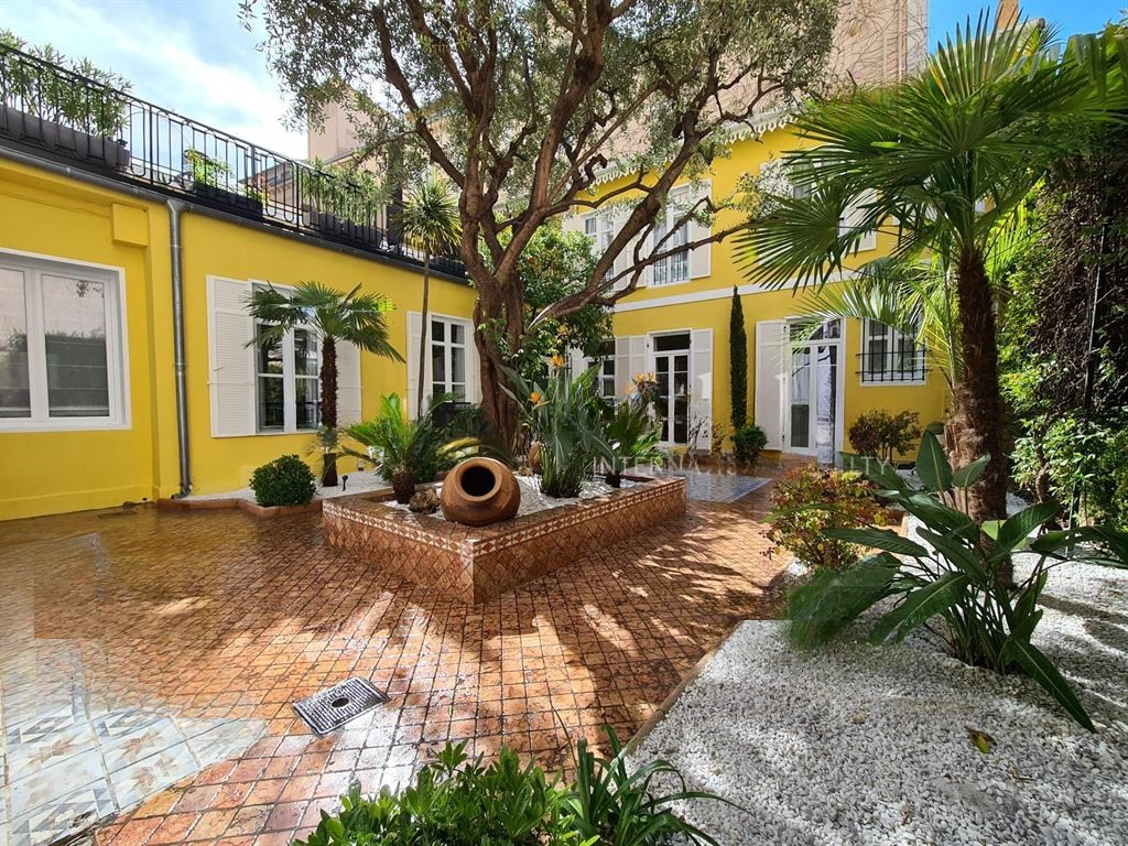 Квартира в Каннах, Франция, 131 м² - фото 8