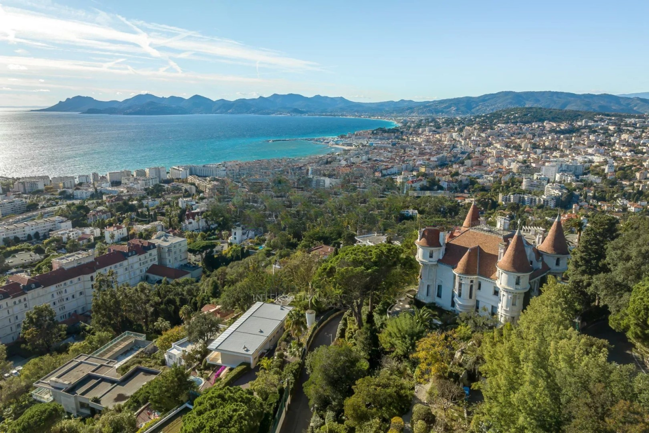 Квартира в Каннах, Франция, 735 м² - фото 8