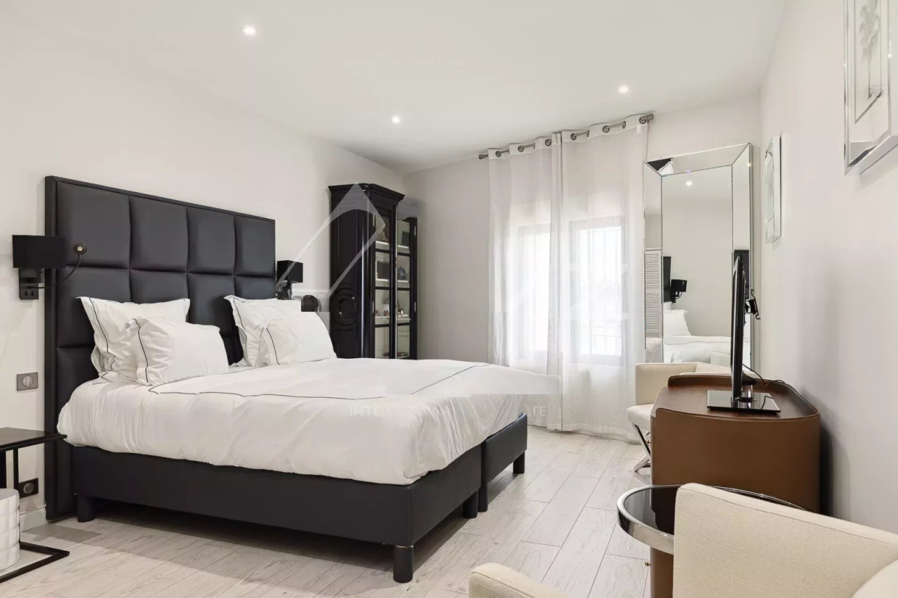 Квартира в Каннах, Франция, 166 м² - фото 8