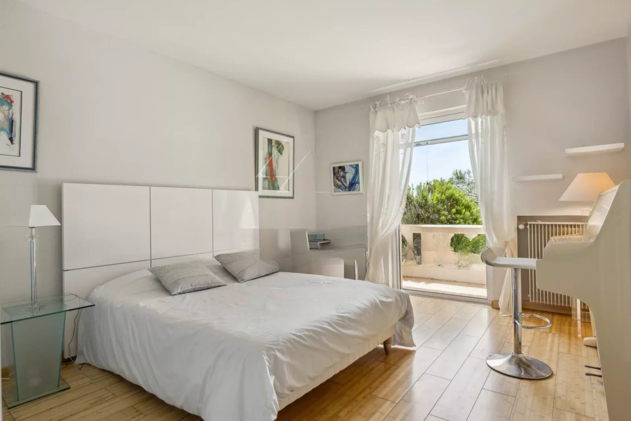 Квартира в Каннах, Франция, 204 м² - фото 9