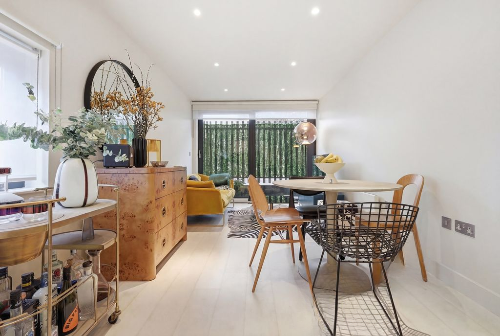 Квартира в Лондоне, Великобритания, 40 м² - фото 9