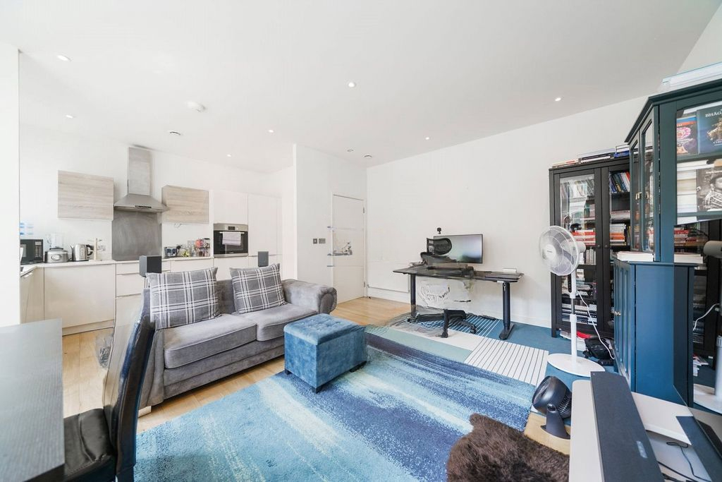 Квартира в Лондоне, Великобритания, 64 м² - фото 9