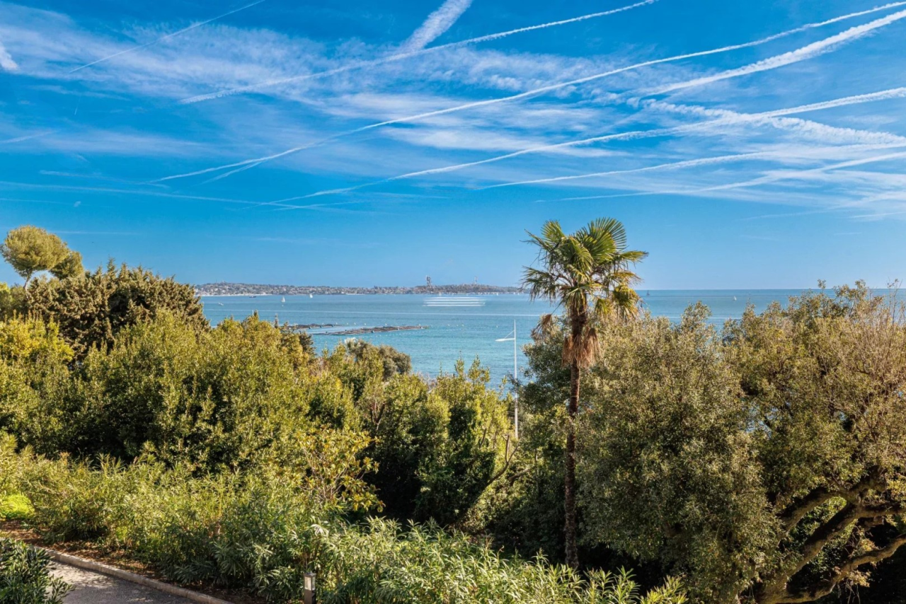 Квартира в Каннах, Франция, 300 м² - фото 9