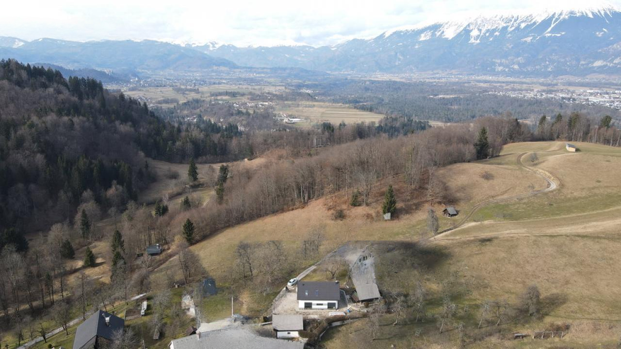 Земля в Брде, Словения, 2 720 м² - фото 10