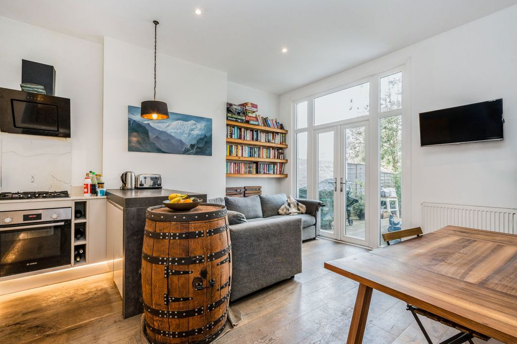 Квартира в Лондоне, Великобритания, 47 м² - фото 10