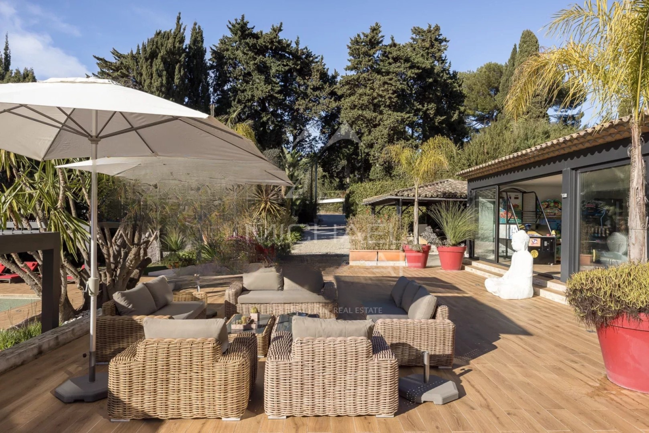 Квартира в Каннах, Франция, 300 м² - фото 10