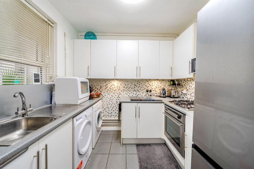 Квартира в Лондоне, Великобритания, 41 м² - фото 11