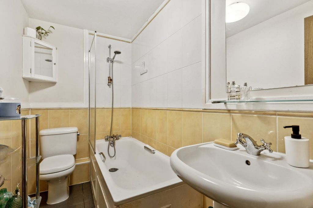 Квартира в Лондоне, Великобритания, 51 м² - фото 11