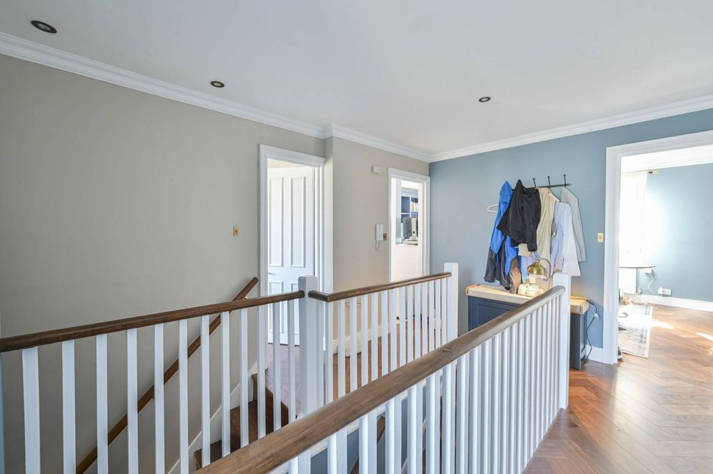 Квартира в Лондоне, Великобритания, 68 м² - фото 11