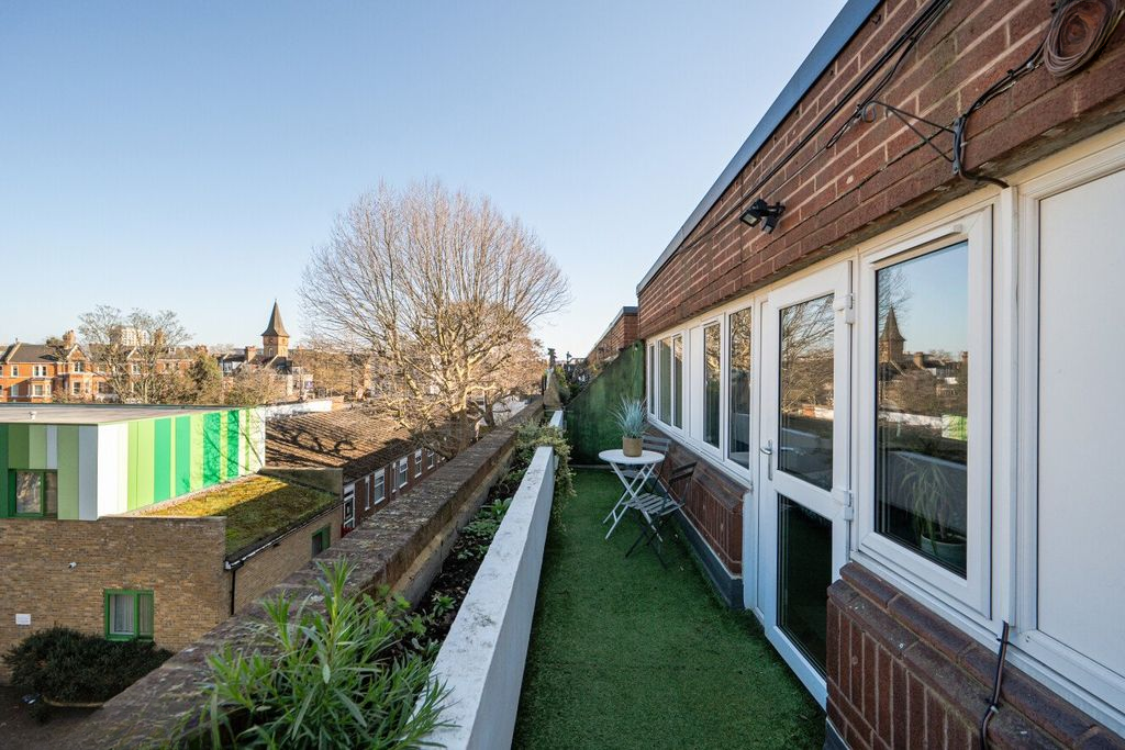 Квартира в Лондоне, Великобритания, 47 м² - фото 12