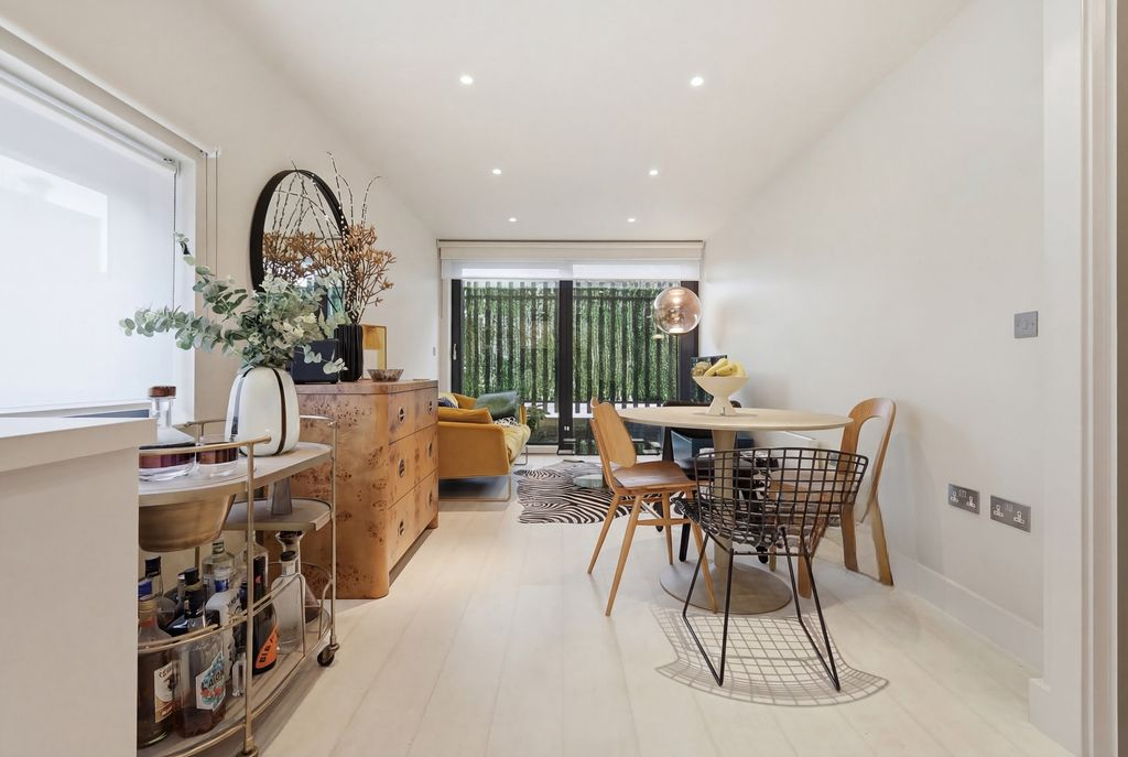 Квартира в Лондоне, Великобритания, 40 м² - фото 13