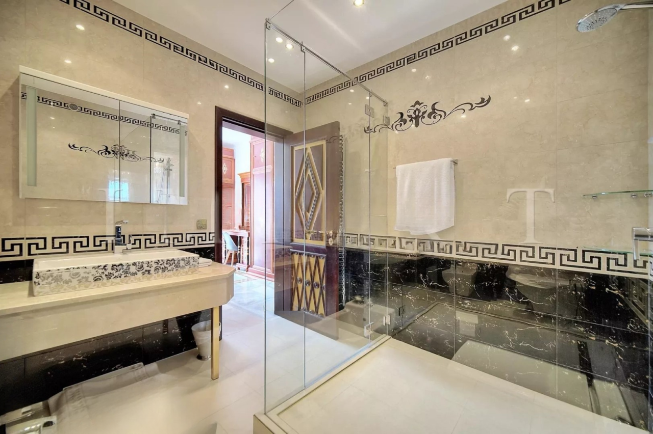 Квартира в Каннах, Франция, 165 м² - фото 13