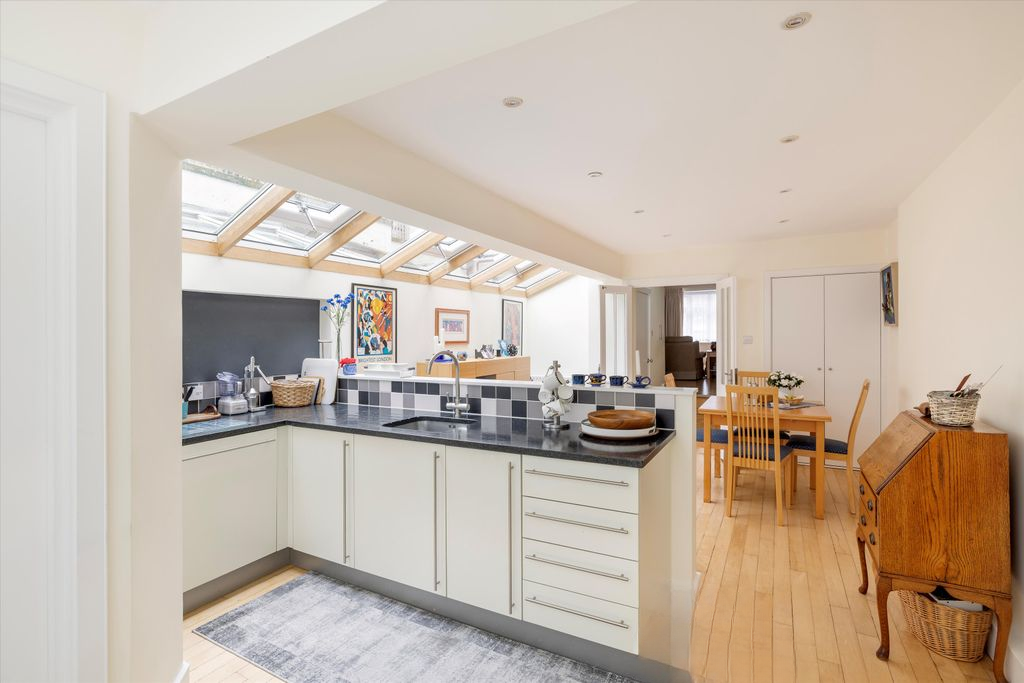 Квартира в Лондоне, Великобритания, 127 м² - фото 13