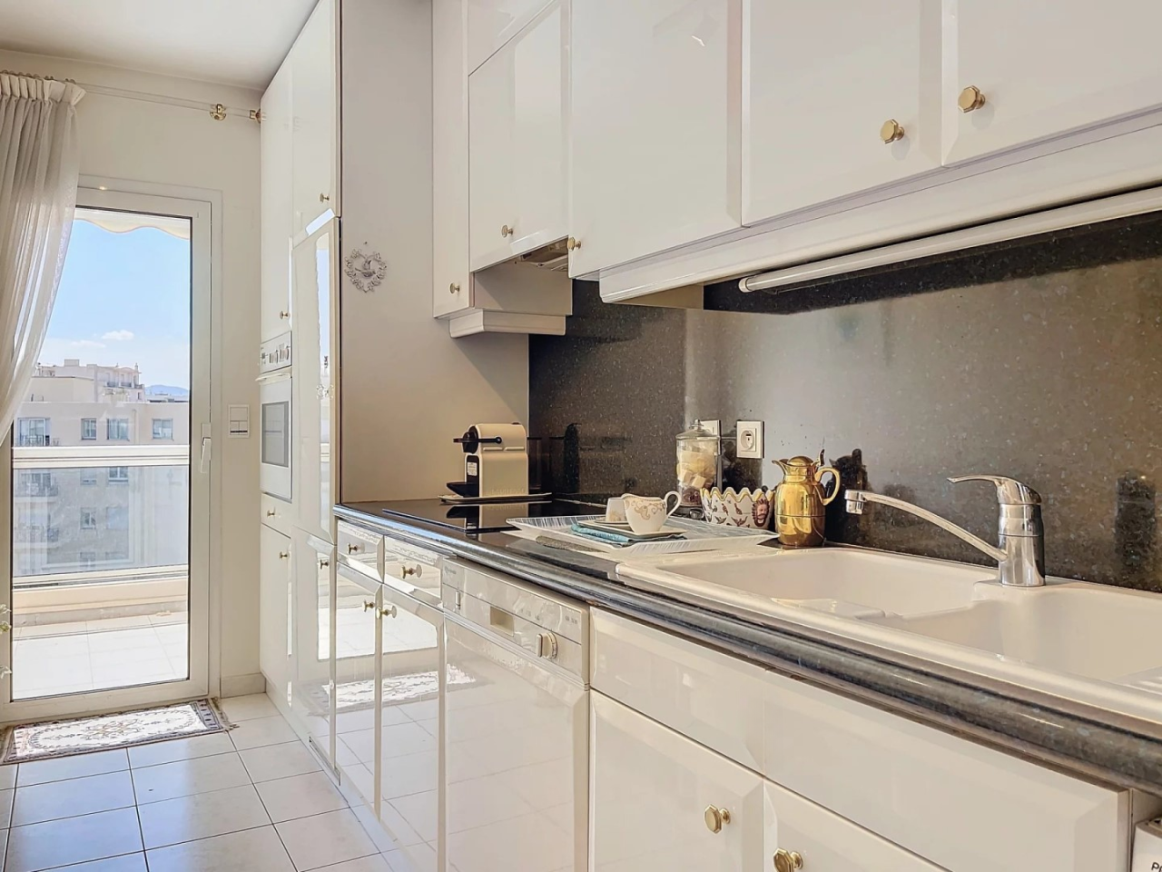 Квартира в Каннах, Франция, 76 м² - фото 13