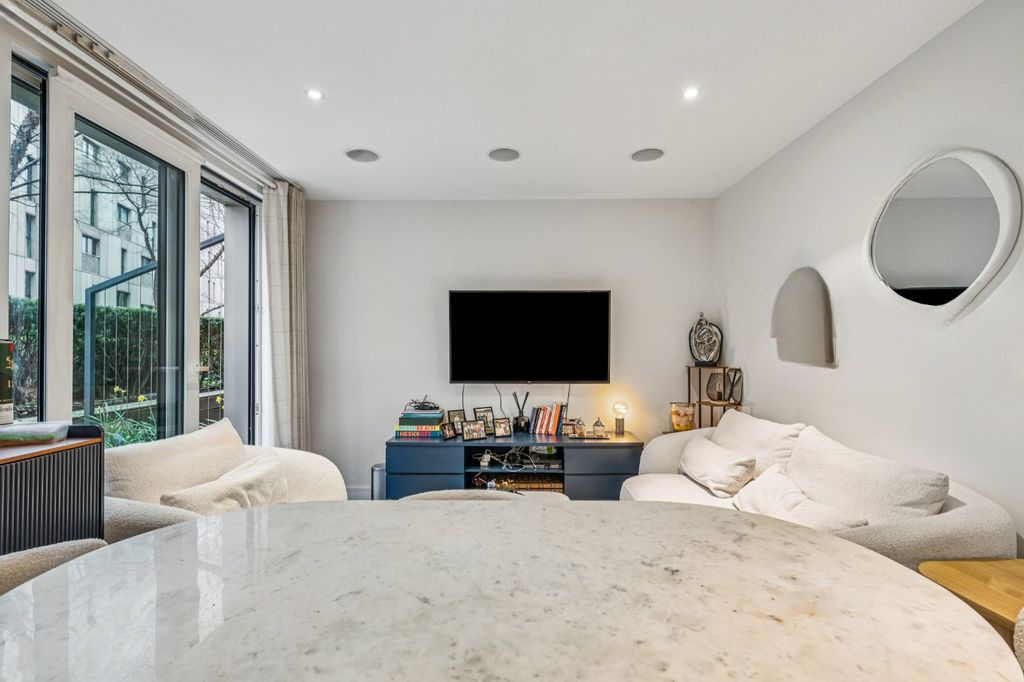 Квартира в Лондоне, Великобритания, 36 м² - фото 14