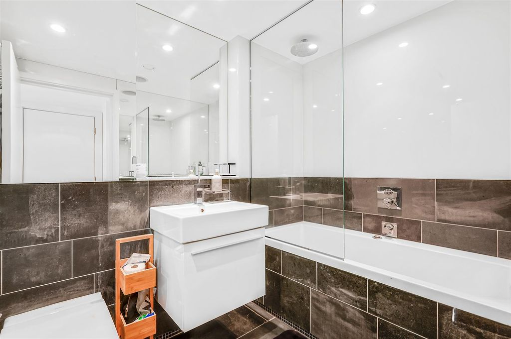 Квартира в Лондоне, Великобритания, 76 м² - фото 14