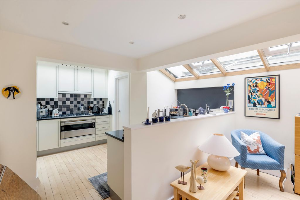 Квартира в Лондоне, Великобритания, 127 м² - фото 14