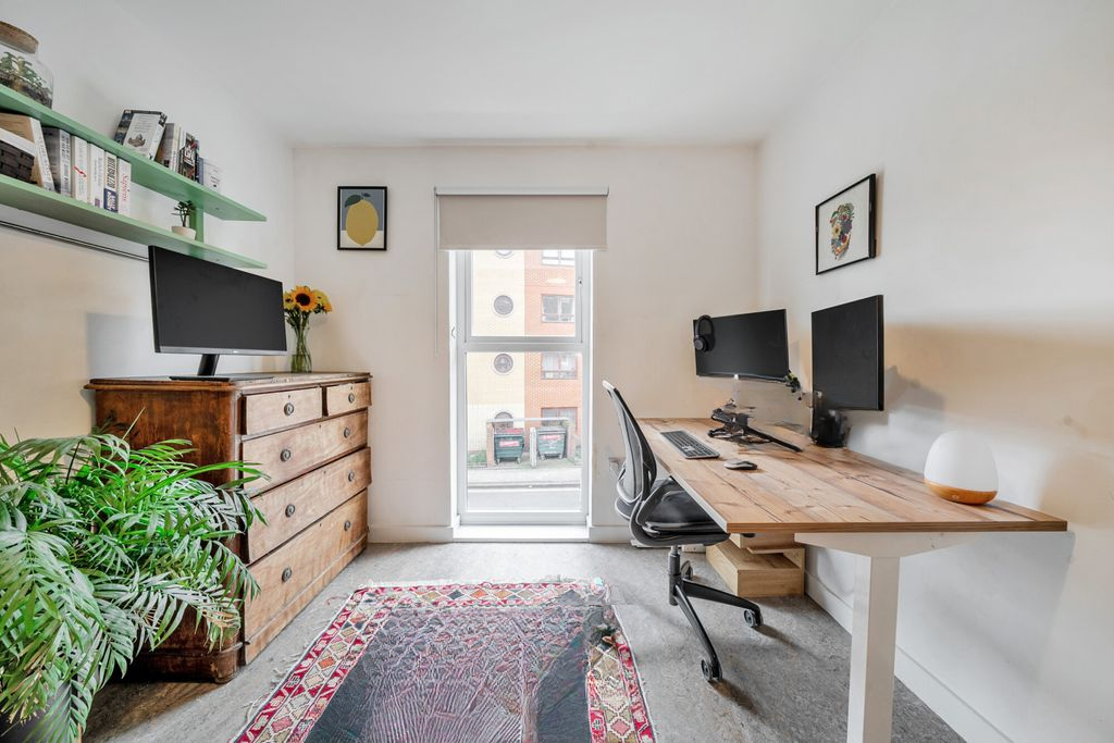 Квартира в Лондоне, Великобритания, 68 м² - фото 15