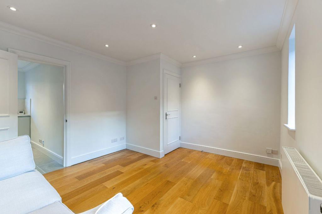 Квартира в Лондоне, Великобритания, 38 м² - фото 16