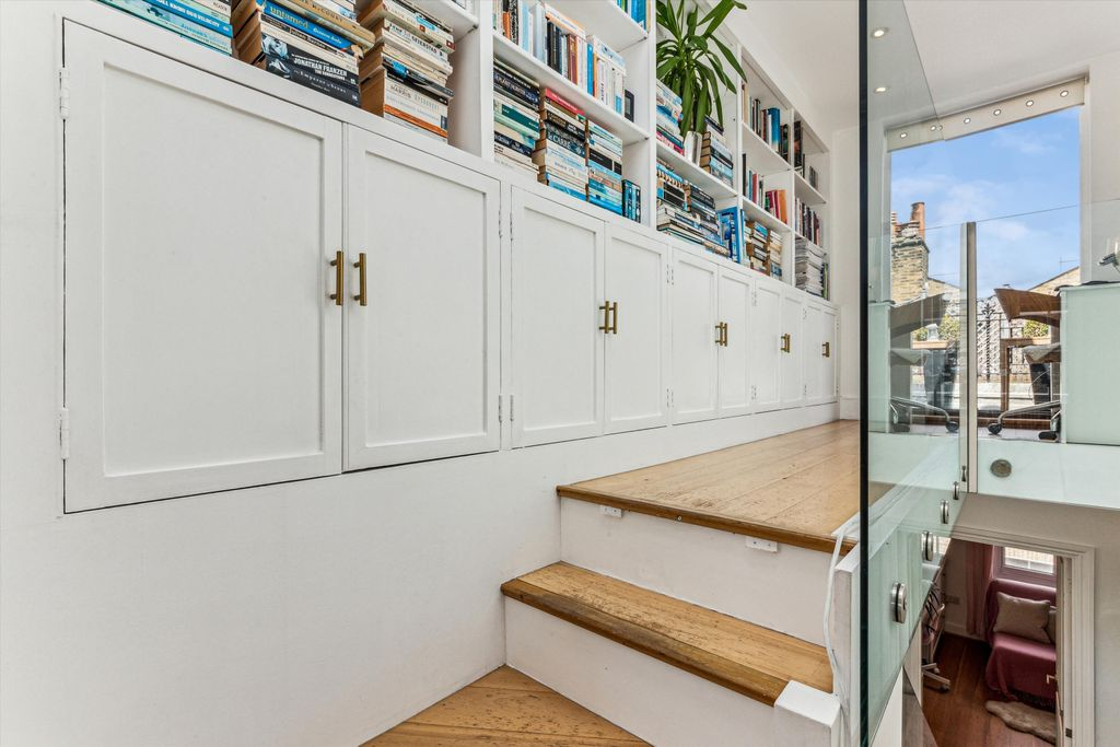 Квартира в Лондоне, Великобритания, 110 м² - фото 16