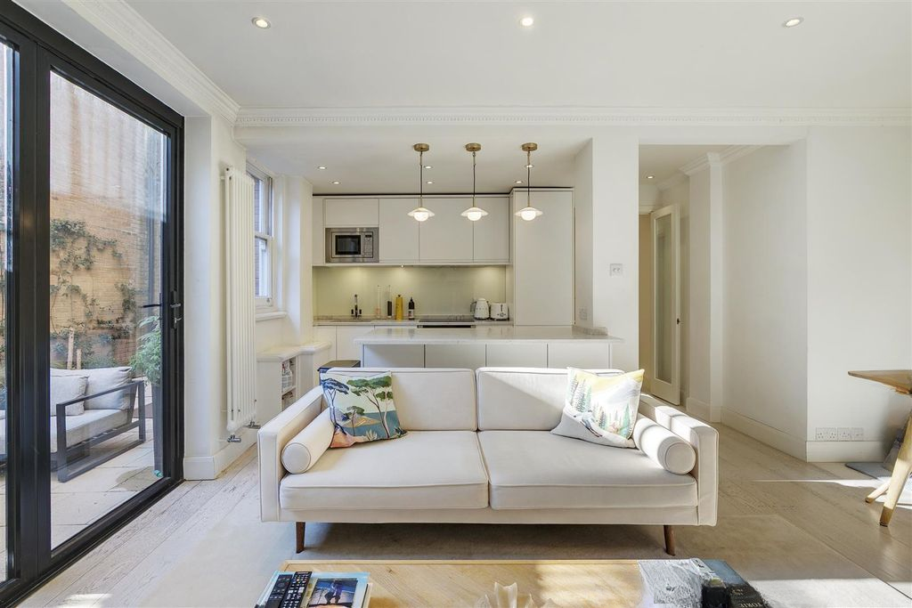 Квартира в Лондоне, Великобритания, 79 м² - фото 17