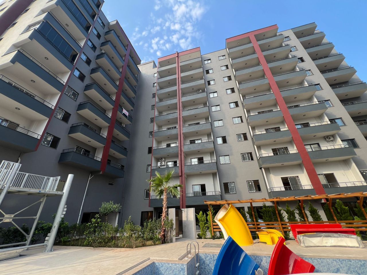 Квартира в Мерсине, Турция, 95 м² - фото 1