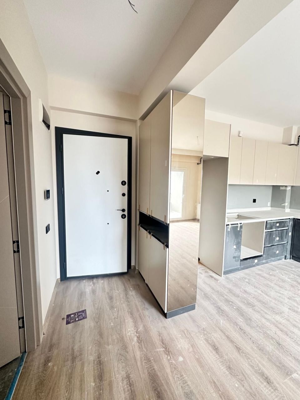 Квартира в Мерсине, Турция, 50 м² - фото 14