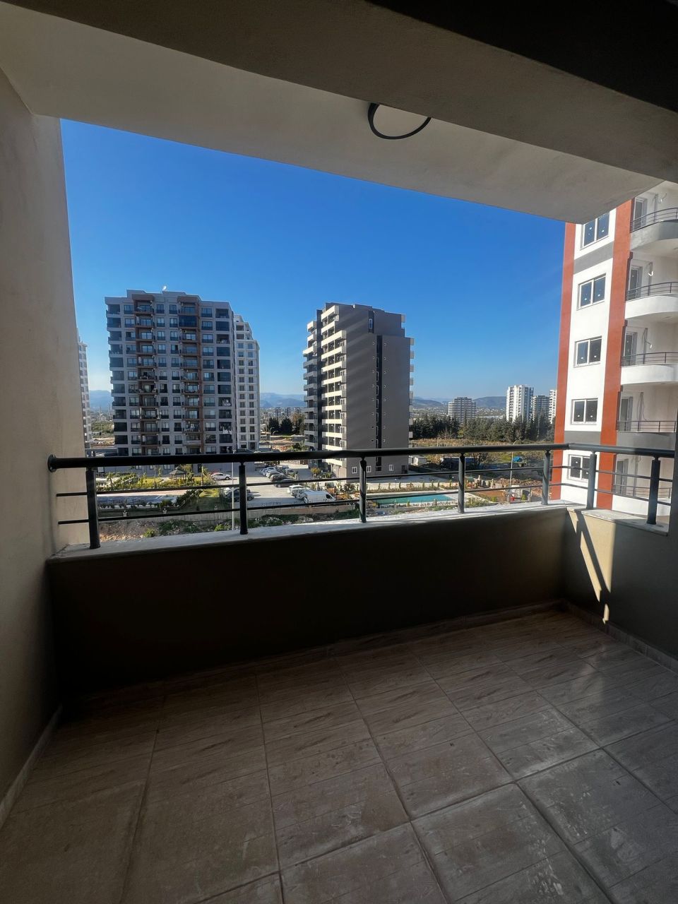 Квартира в Мерсине, Турция, 45 м² - фото 1