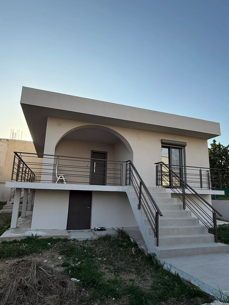 Дом в Афинах, Греция, 96 м² - фото 1