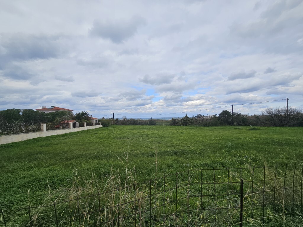 Земля в Ираклионе, Греция, 2 005 м² - фото 1