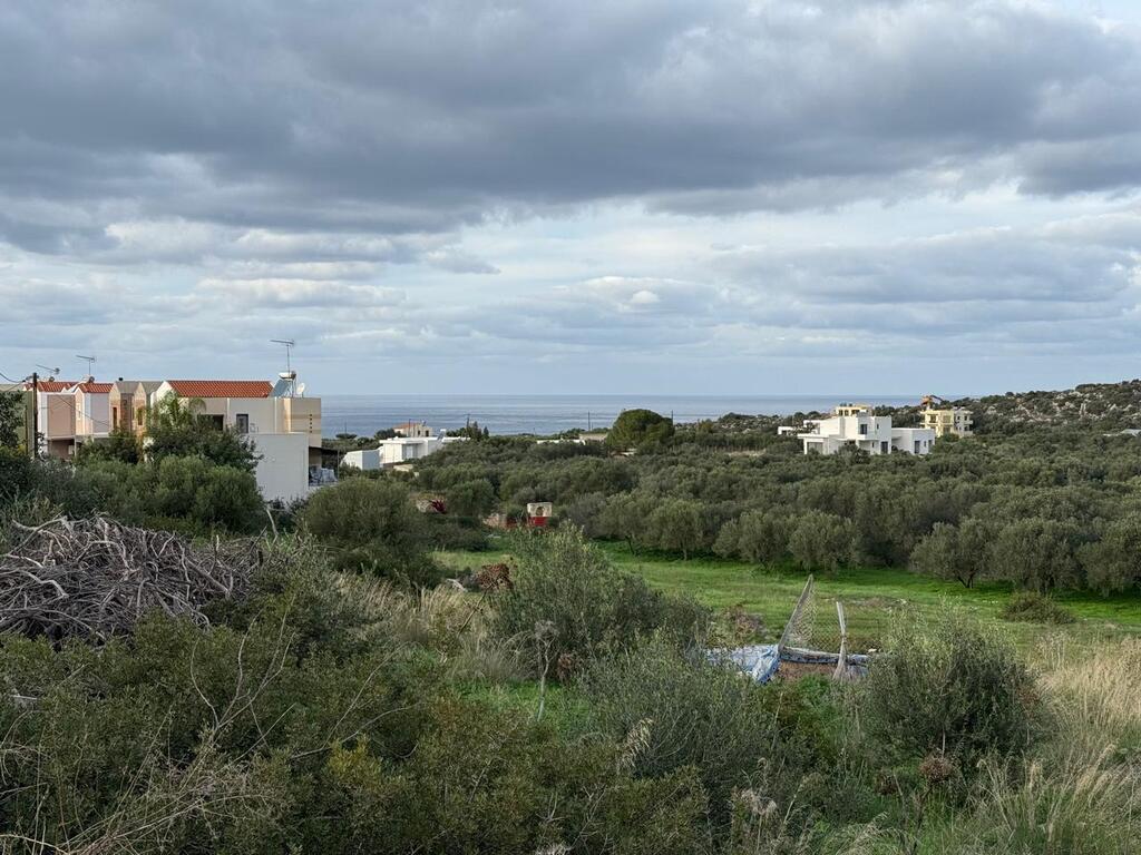 Земля в Ираклионе, Греция, 800 м² - фото 1