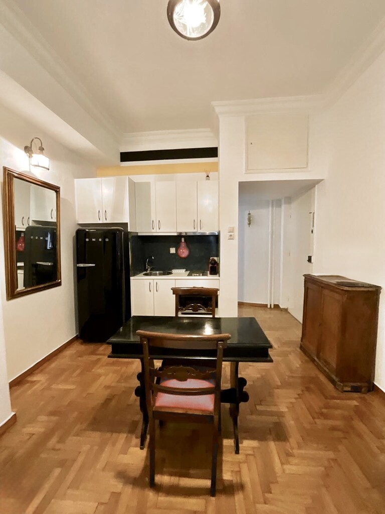 Квартира в Афинах, Греция, 26 м² - фото 2