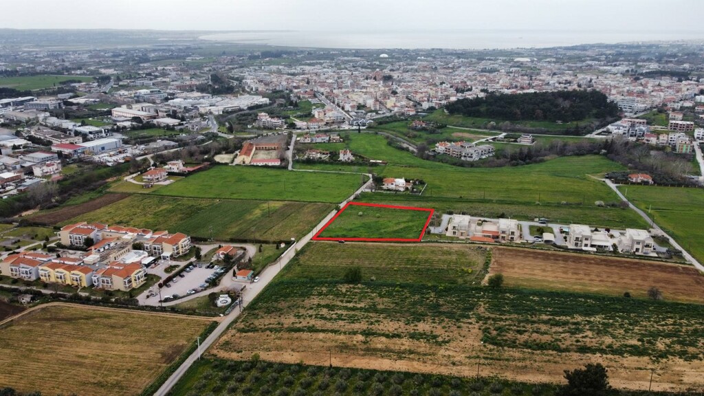 Земля в Салониках, Греция, 4 200 м² - фото 2