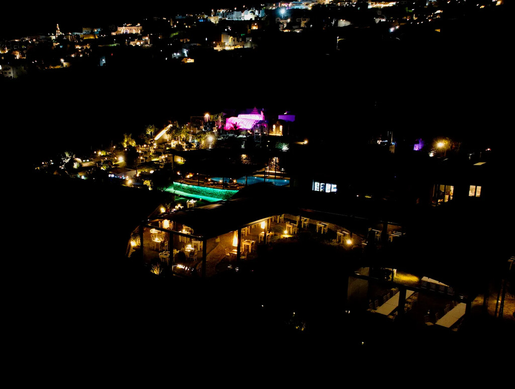 Коммерческая недвижимость на Санторини, Греция, 650 м² - фото 3