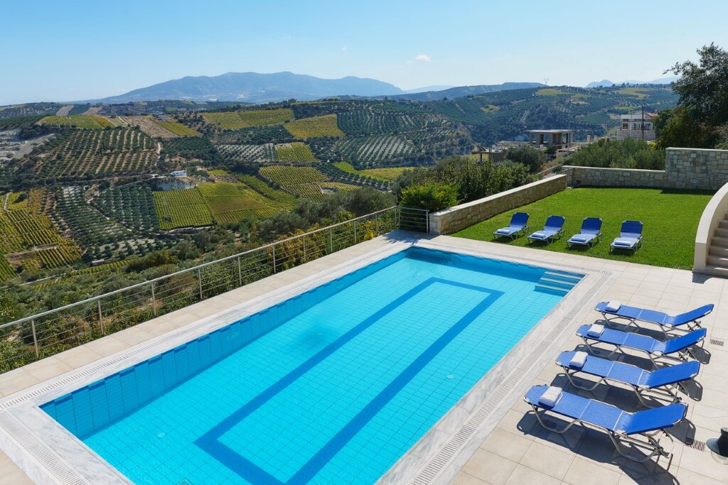 Вилла в Ираклионе, Греция, 380 м² - фото 6