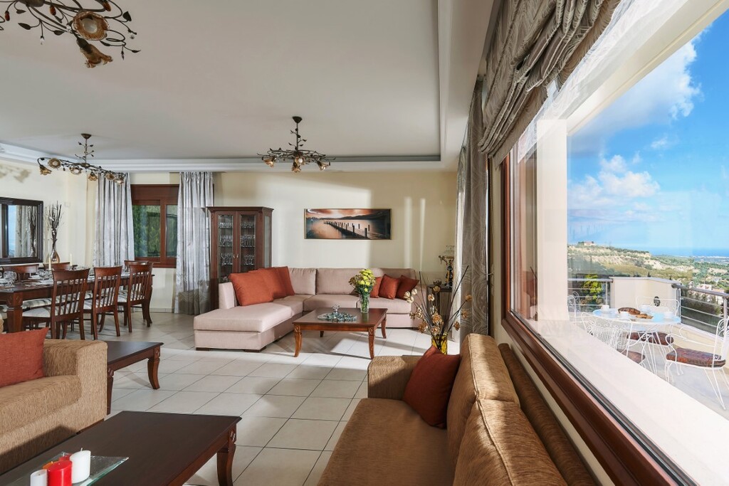 Вилла в Ираклионе, Греция, 380 м² - фото 8