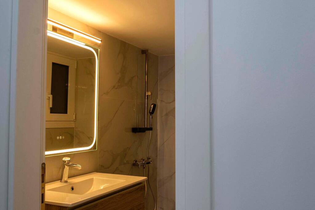 Квартира в Афинах, Греция, 53 м² - фото 11