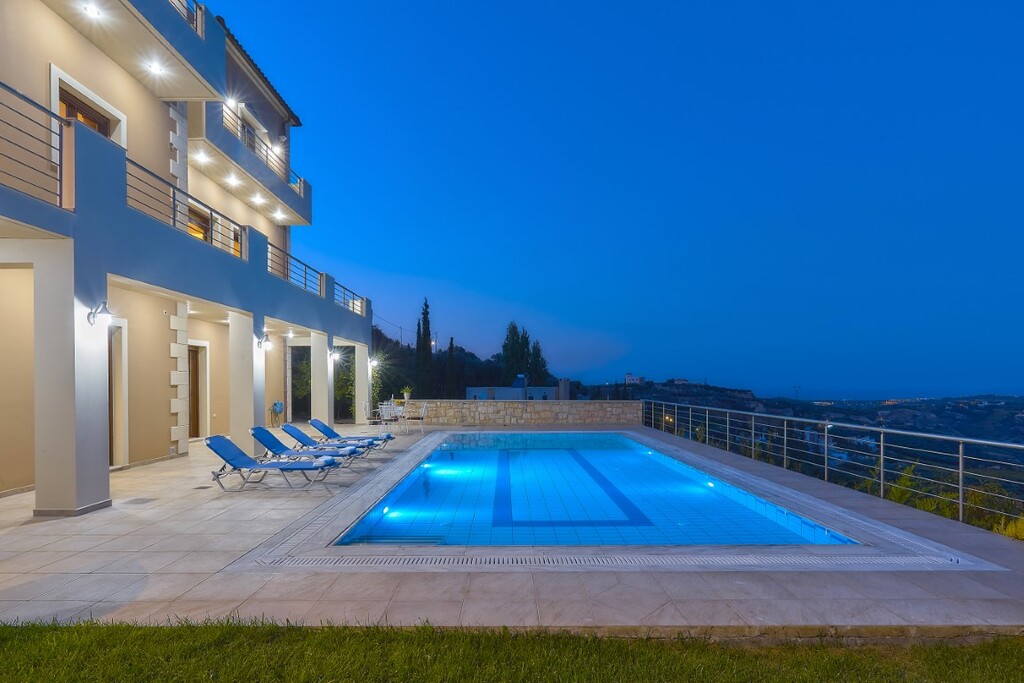 Вилла в Ираклионе, Греция, 380 м² - фото 17