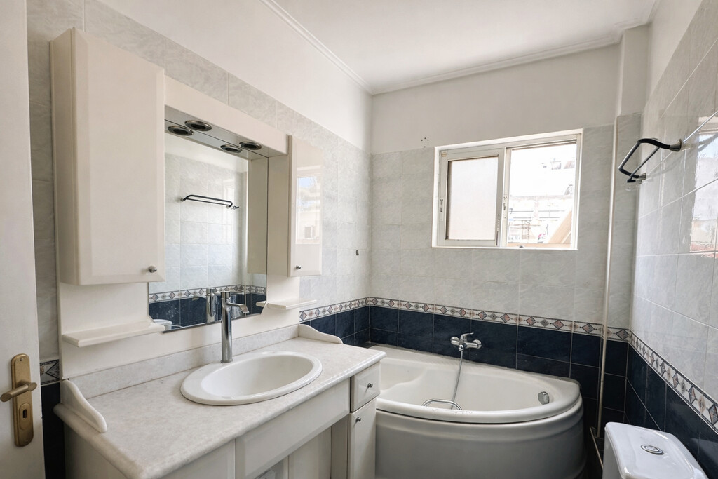 Квартира в Афинах, Греция, 90 м² - фото 17