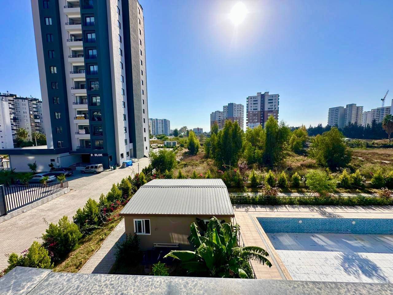 Квартира в Мерсине, Турция, 52 м² - фото 1