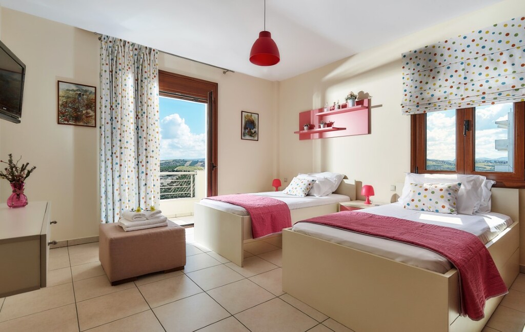 Вилла в Ираклионе, Греция, 380 м² - фото 18