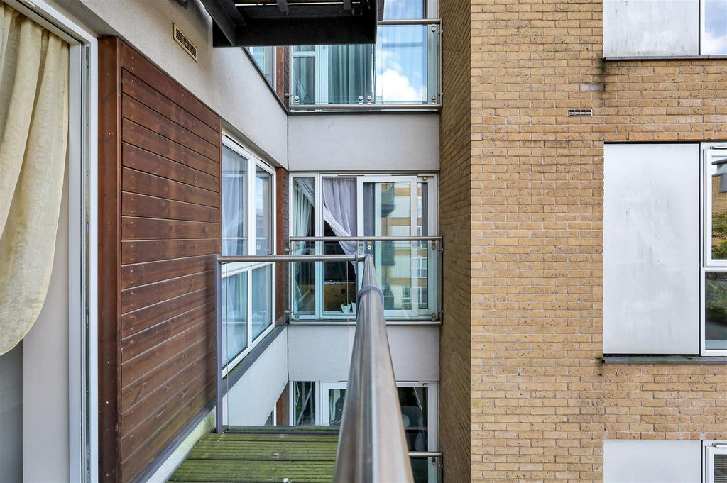 Квартира в Лондоне, Великобритания, 61 м² - фото 1