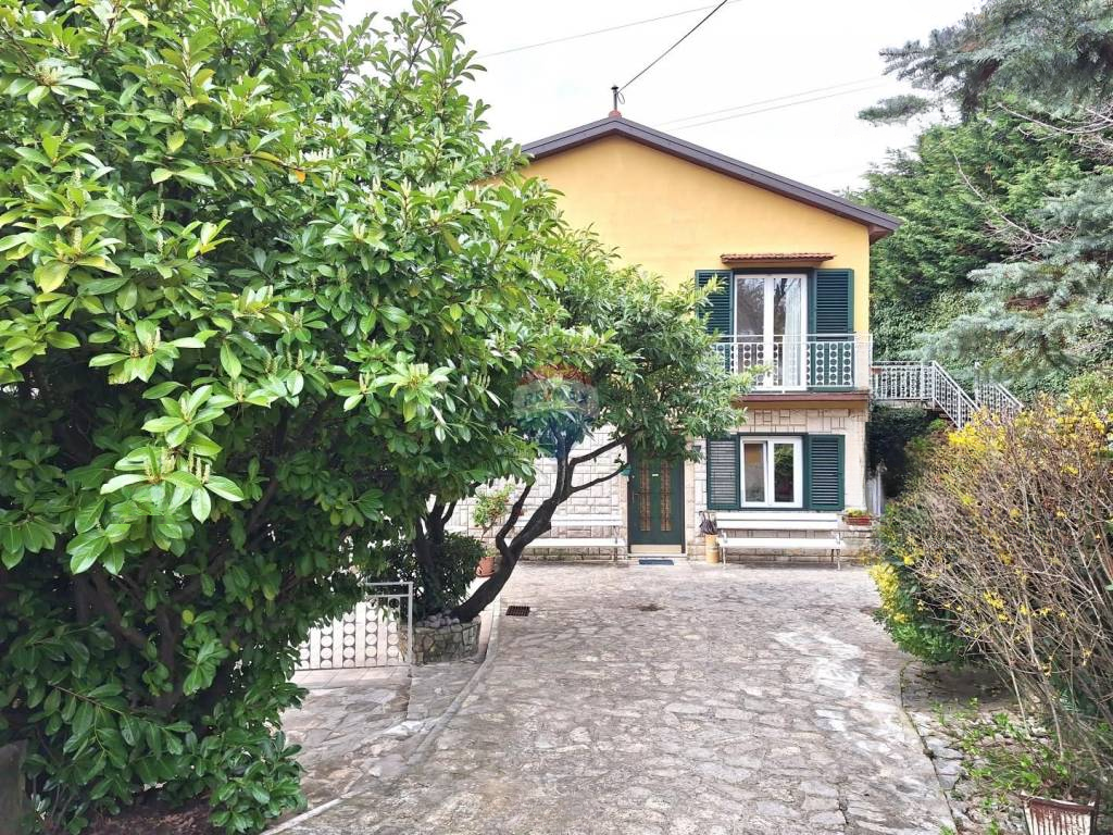 Дом в Опатии, Хорватия, 250 м² - фото 1