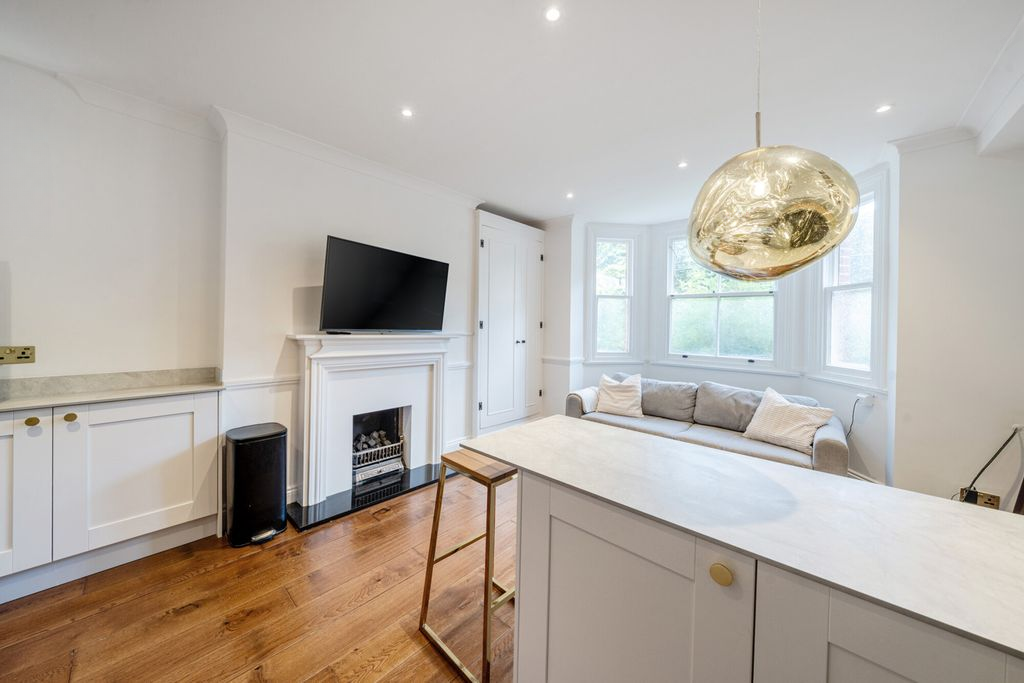 Квартира в Лондоне, Великобритания, 57 м² - фото 1