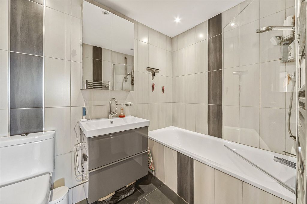 Квартира в Лондоне, Великобритания, 56 м² - фото 1