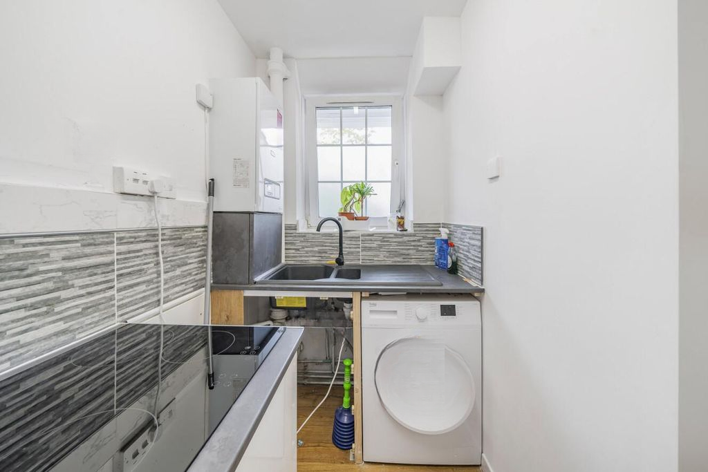 Квартира в Лондоне, Великобритания, 50 м² - фото 1