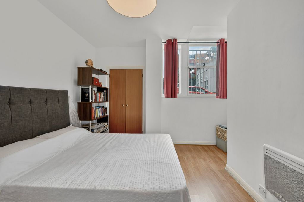 Квартира в Лондоне, Великобритания, 56 м² - фото 1