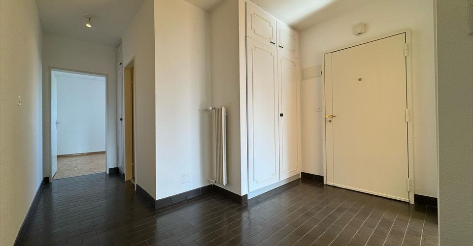 Квартира в Женеве, Швейцария, 68 м² - фото 2